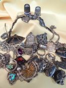 ASSORTED JEWELLERY comprising silver A.R.P badge, thimbles, rings, brooches, coin set bracelet, Siam