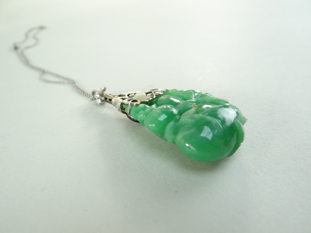 CARVED CHINESE JADEITE LEAFY GOURD PENDANT, later mounted with three rows of tiny diamonds and two - Image 13 of 16