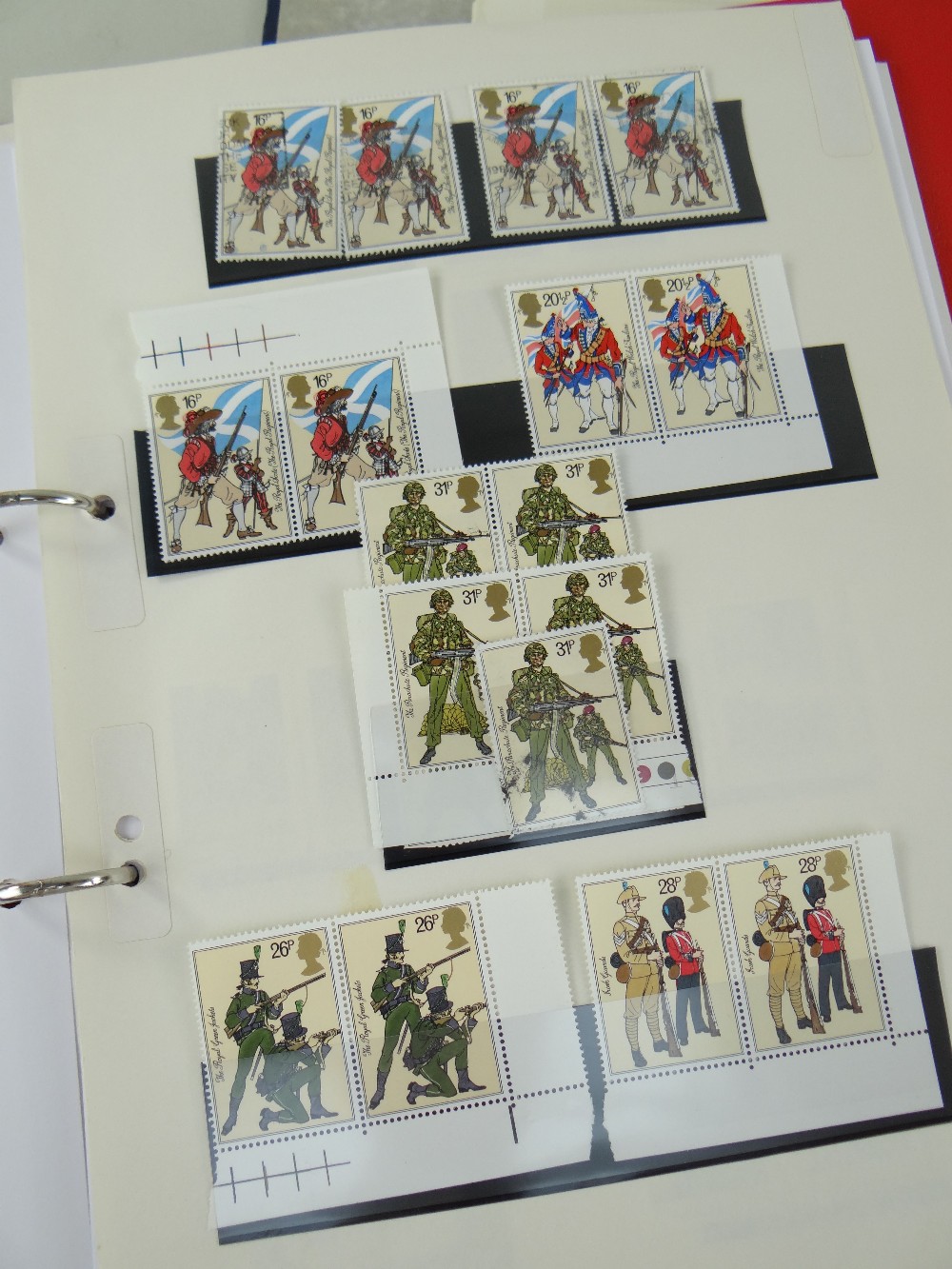 STAMPS: QEII PICTORIALS 1952-1995, mint and used, including many marginal blocks with control and - Image 6 of 8