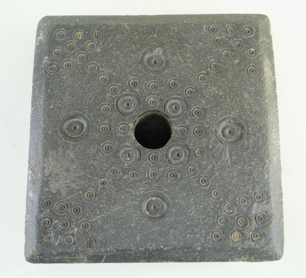 ANTIQUE WELSH SLATE SQUARE BASE, with chamfered angles, ornamented with concentric circles, - Image 3 of 3