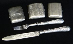 THREE GEORGE V SILVER CIGARETTE CASES & PAIR VICTORIAN CAKE SERVERS, cases variously decorated and