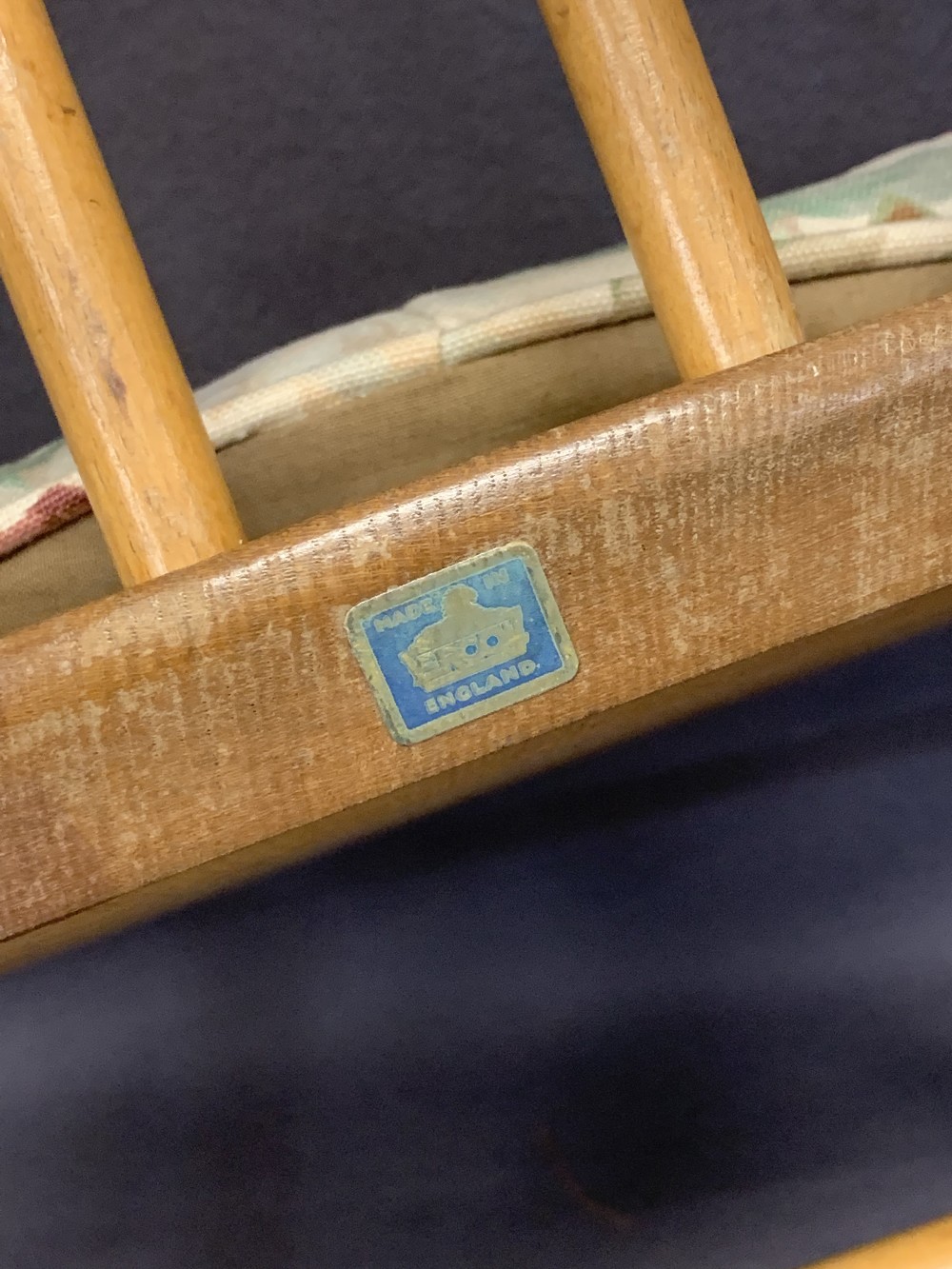 ERCOL LIGHT ELM DROP-LEAF DINING TABLE & FOUR HOOP SPINDLE BACK CHAIRS - original blue labels - Image 7 of 7