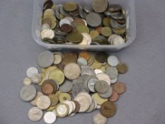 BRITISH & CONTINENTAL COINAGE - a mixed quantity, vintage and later