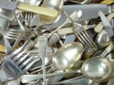 MIXED ELECTROPLATED FISH, DINNER & OTHER CUTLERY - a very large parcel
