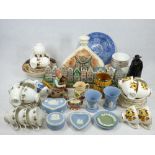 MIXED TEAWARE, DECORATIVE POTTERY & PORCELAIN, ETC - to include Wedgwood Jasperware, Victorian and