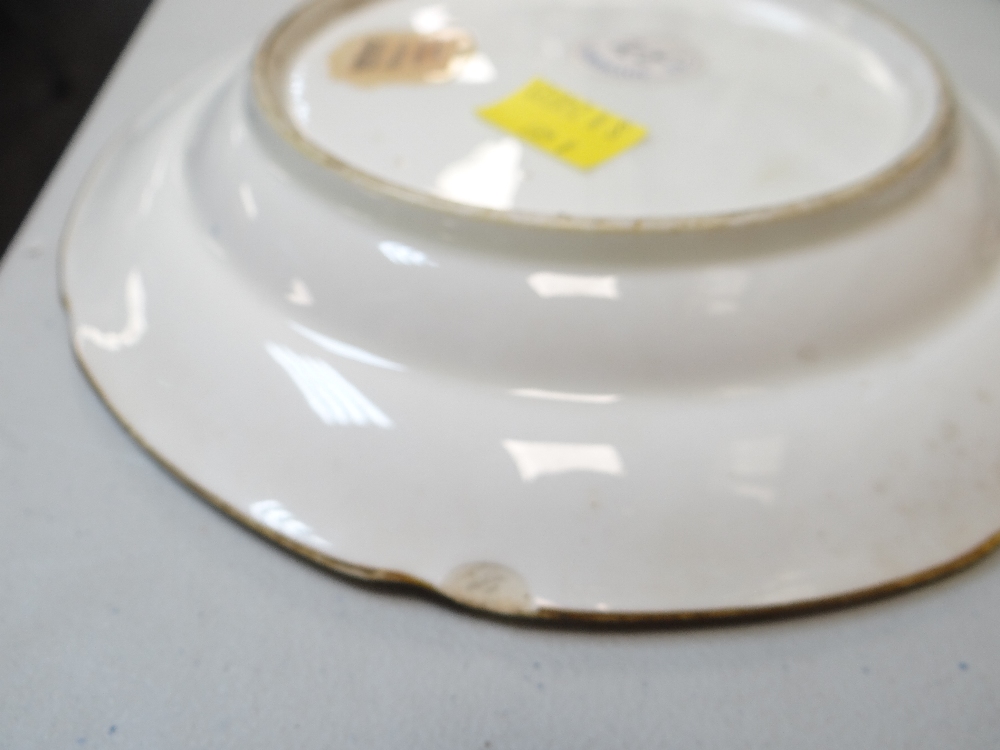 THREE ITEMS OF SWANSEA PORCELAIN (A/F) comprising oval dish decorated in enamels with chained - Image 11 of 20