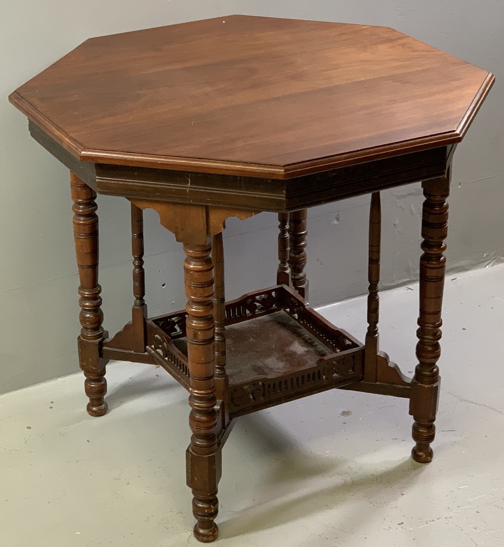 EDWARDIAN MAHOGANY OCTAGONAL TOP TABLE with lower galleried shelf, on multiple turned supports, - Image 4 of 4