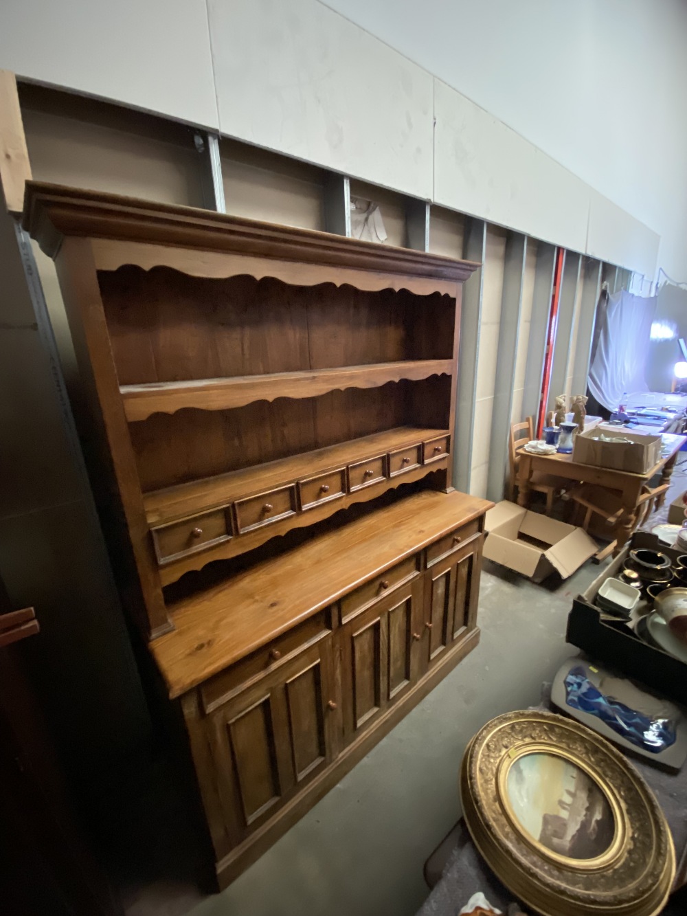 REPRODUCTION KITCHEN DRESSER, Eastern hardwood, having a two shelf rack with shaped frieze and six - Image 3 of 3