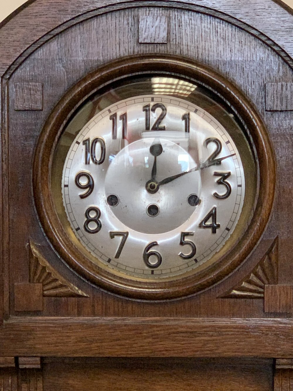 OAK CASED VINTAGE GRANDMOTHER CLOCK, the silvered dial with Arabic numerals, the movement - Image 3 of 3