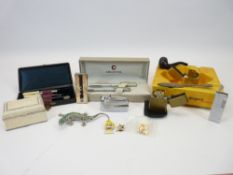 MIXED COLLECTABLES GROUP to include a boxed Sheaffer ballpoint pen and pencil set, Burleigh ware