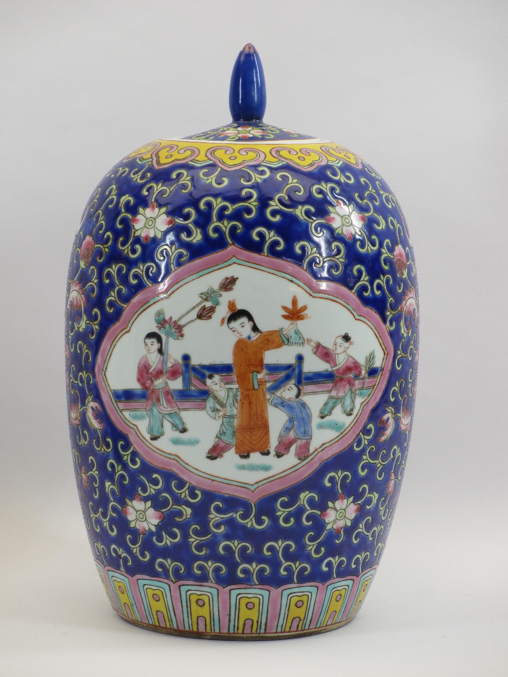 CHINESE LIDDED VASES (2), one being a Famille Verte, another square based taller example, 40cms H - Image 3 of 5