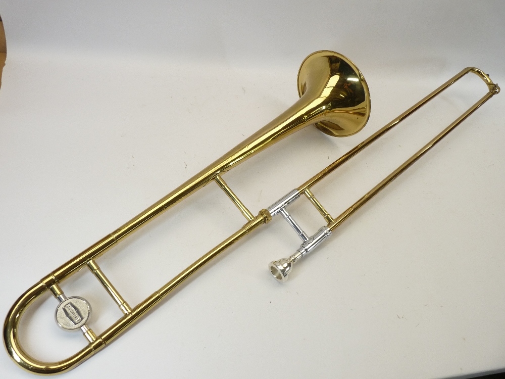 MUSICAL INSTRUMENTS - cased Bundy brass trombone - Image 2 of 4