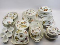 ROYAL WORCESTER EVESHAM OVEN TO TABLE WARE - a good quantity including large cookware, approximately