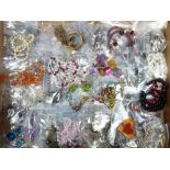 VINTAGE & LATER COSTUME JEWELLERY BANGLES & NECKLACES - a large quantity in 50 small plastic bags