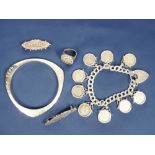 SILVER & WHITE METAL JEWELLERY, 5 ITEMS to include a padlock clasp charm bracelet holding 9 frame