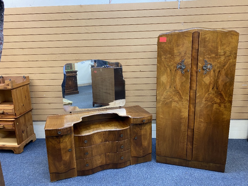 ART DECO STYLE WALNUT BEDROOM FURNITURE, 4 ITEMS to include a two door wardrobe, 72cms H, 83.5cms W, - Image 7 of 10