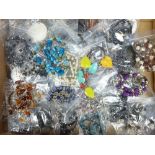 COSTUME JEWELLERY NECKLACES & BRACELETS - a large quantity in 50 small bags