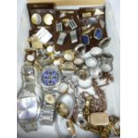 LADY'S & GENT'S WRISTWATCHES, Signet and other rings, various cufflinks and other jewellery