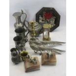 ANTIQUE & LATER PEWTER & BRASSWARE, a pair of EP pheasant table ornaments, painted cast and marble