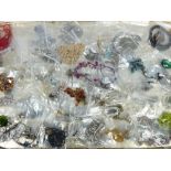 VINTAGE & LATER COSTUME JEWELLERY NECKLACES, ETC in 100 small bags including Coral, Venetian type,