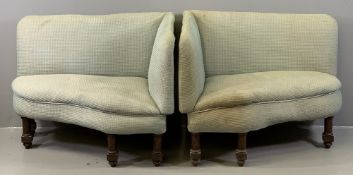 VINTAGE SINGLE SEAT CORNER SETTEES, a pair, on turned and block supports, 74cms H, 93cms W, 67cms