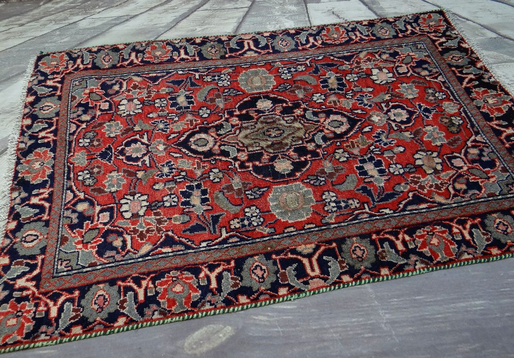 FIVE ASSORTED ORIENTAL RUGS, including floral medallion rug, 180 x 115cms, Caucasian lozenge - Image 2 of 4