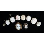 SEVEN-PANEL RELIEF CARVED CAMEO BRACELET, depicting side portraits of classical ladies, in