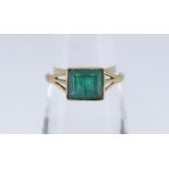 18CT GOLD EMERALD RING, the stone measuring 7 x 6mms approx, ring size N, 2.3gms, in box