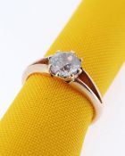 15CT GOLD DIAMOND SOLITAIRE RING, the old European cut diamond measuring 1.0cts approx. (visual