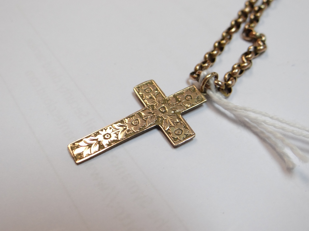 FLORALLY ENGRAVED CROSS PENDANT on 9ct gold chain, the chain weighing 6.9gms - Image 6 of 9
