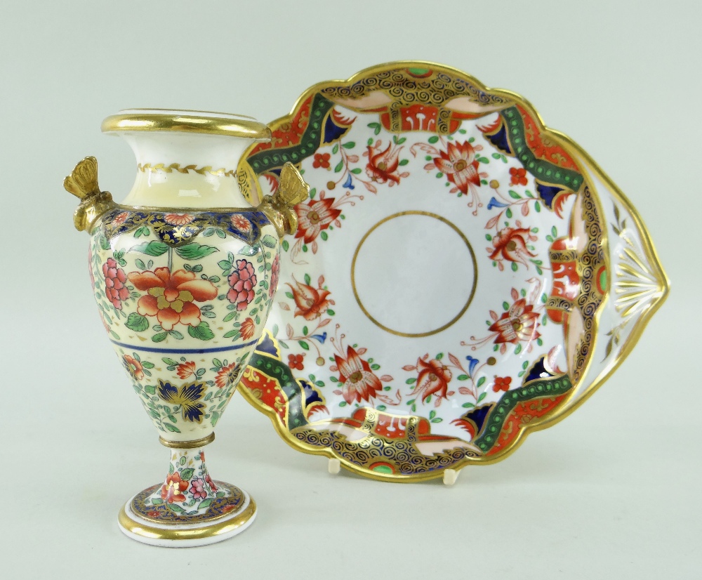 A SWANSEA PORCELAIN JAPAN VASE & SHELL HANDLED DISH dish handle picked out in gold, decorated in