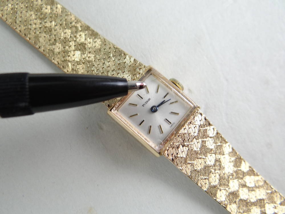 TUDOR FOR ROLEX 9CT GOLD LADIES WRISTWATCH, the square champagne dial having baton markers, engraved - Image 8 of 9
