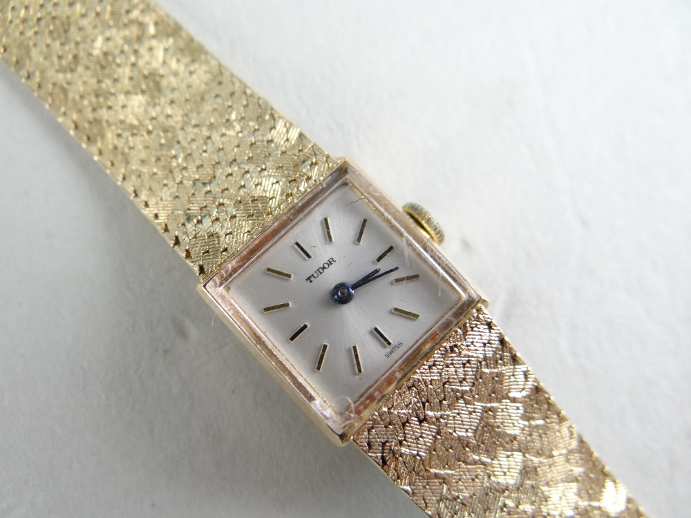 TUDOR FOR ROLEX 9CT GOLD LADIES WRISTWATCH, the square champagne dial having baton markers, engraved - Image 9 of 9