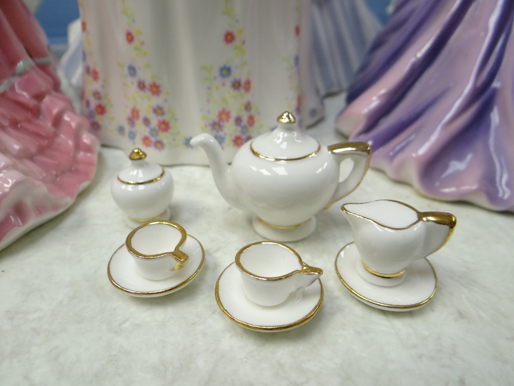 LARGE COALPORT PRESTIGE COLLECTION 'AFTERNOON TEA' GROUP, limited edition no. 53/250, depicting - Image 17 of 28