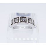 18CT WHITE GOLD FIVE STONE DIAMOND RING, the five diamonds totalling 0.5cts overall approx. (