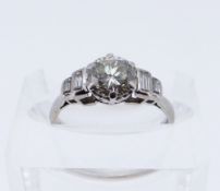 PLATINUM & 18CT WHITE GOLD DIAMOND RING, the central stone measuring 1.0cts approx. (visual