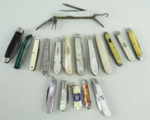 COLLECTION VINTAGE FOLDING FRUIT / PEN KNIVES, eight with mother-of-pearl and silver handles