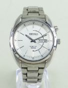 SEIKO 'KINETIC' 100M STAINLESS STEEL BRACELET WATCH, ref. SMY117P1, cal. 5M63 movement, outer 1