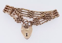 9CT GOLD GATE LINK BRACELET with heart shaped padlock, 20.4gms