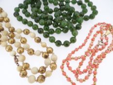 ASSORTED JEWELLERY comprising matching 9ct gold coral necklace and bracelet, green hardstone bead