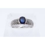 18K WHITE GOLD SAPPHIRE & DIAMOND RING, ring size N / O, 4.2gms