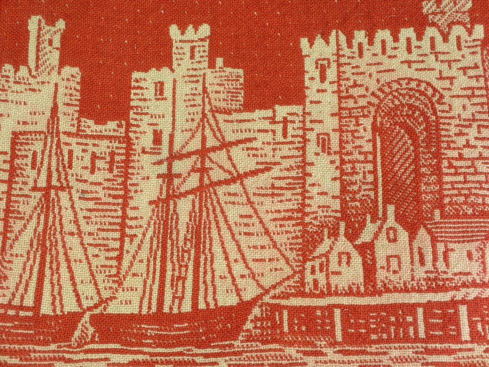 CAERNARFON WELSH WOOL BLANKET - with pictures of Caernarfon Castle and Aberystwyth College - Image 3 of 4