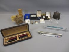 MIXED COLLECTABLES GROUP to include Parker pens, Hicks patent specific gravity spirit bubble