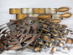 METAL WALL ART SCULPTURES, a parcel of 5, 90cms the largest L