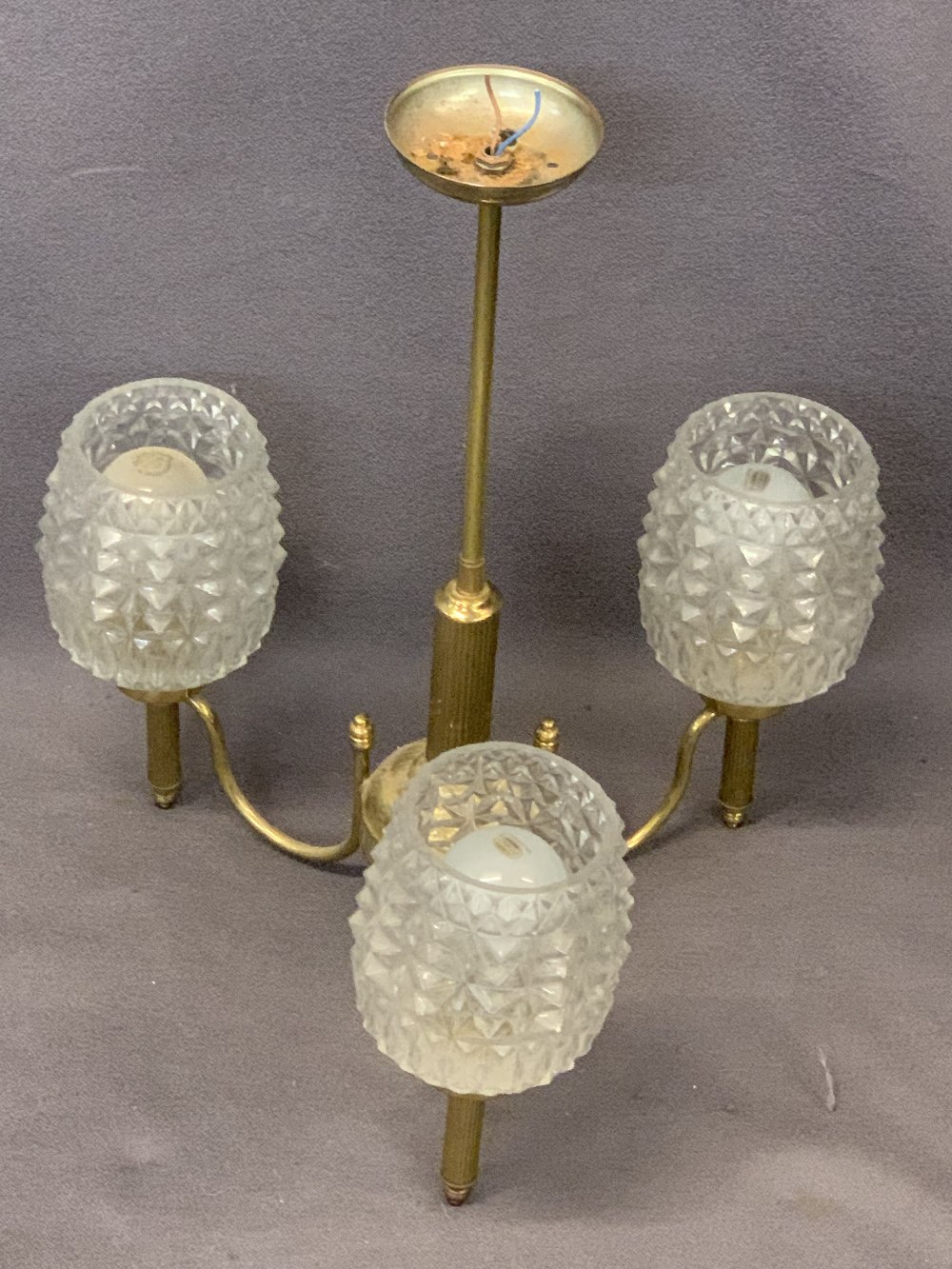 MID-CENTURY BRASS EFFECT THREE BRANCH CEILING LIGHT FITTINGS (3) - each having three raised - Image 4 of 5