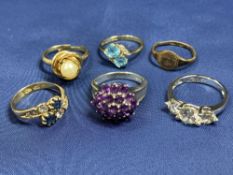 18CT, 9CT, SILVER & OTHER DRESS RINGS (6) to include an 18ct gold diamond and blue sapphire