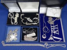 5.5ozt OF SILVER JEWELLERY, 12 PIECES along with a 60s style plated bracelet, items include a 1ozt