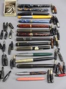 FOUNTAIN PENS (15) - assorted vintage and modern including a faded De La Rue Onoto 'The Pen' and a