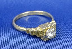 18CT GOLD DIAMOND SOLITAIRE RING - size M, 3.4grms, 0.20 claw set stone on a pierced box setting