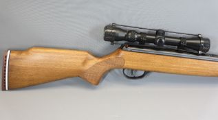 HATSAN EDGAR BROTHERS BREAKER 900X 0.22 CALIBRE AIR RIFLE with 3-9x32 scope, walnut stock with